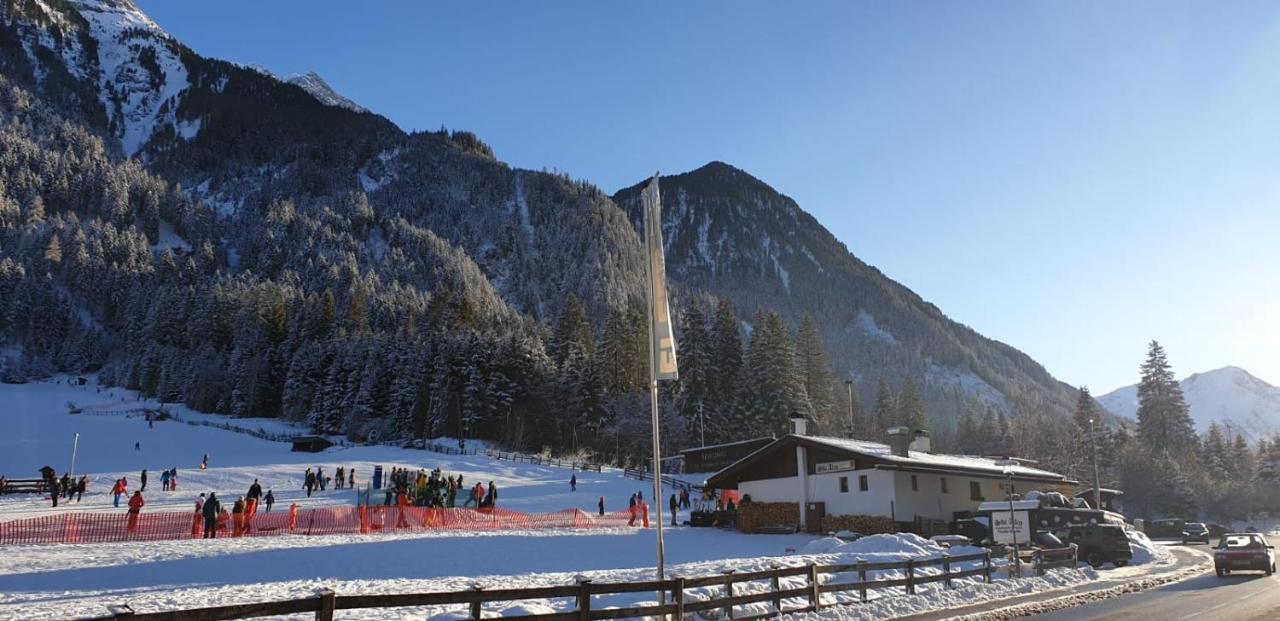 Apartment Jasmin Neustift im Stubaital Bagian luar foto