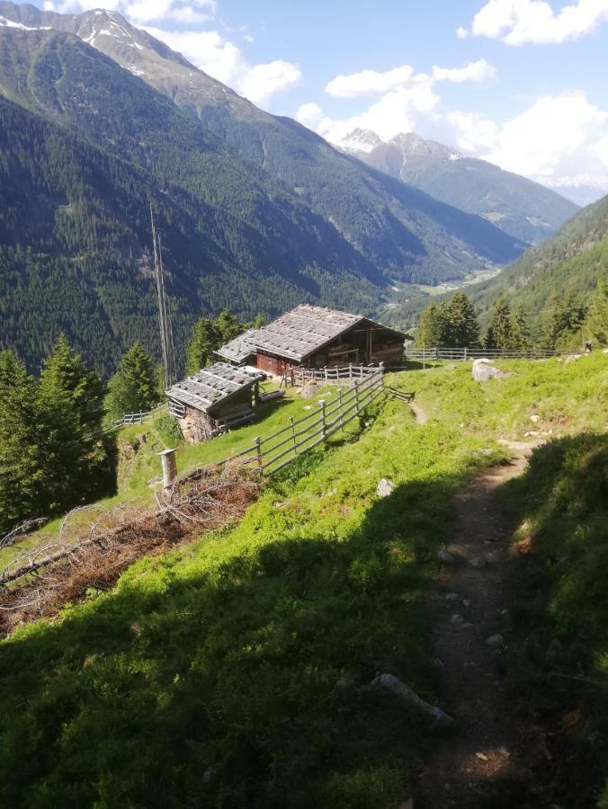 Apartment Jasmin Neustift im Stubaital Bagian luar foto